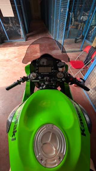 Kawasaki ZX6R 2011 Circuito Full Ohlins