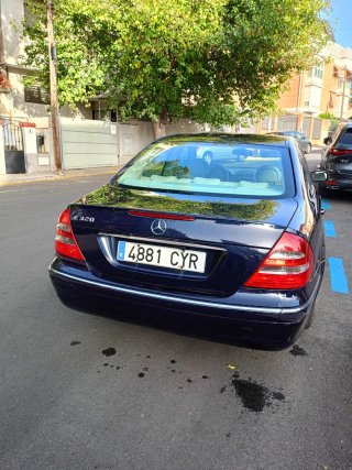Mercedes-Benz Clase E 2004