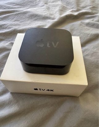 Apple TV HD 4ª Gen 32GB + Siri Remote