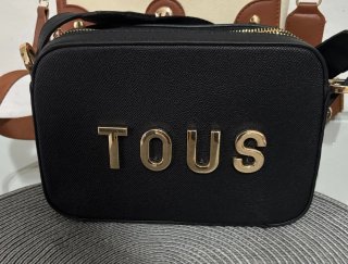 Bolso Tous Negro y Dorado