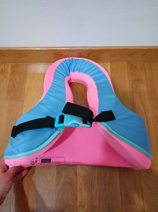 Chaleco flotador piscina niña