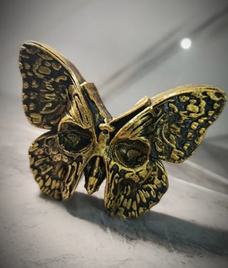Scultura Farfalla Teschio Esoterico Gesso Falena