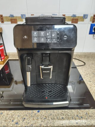 Cafetera Philips Negra
