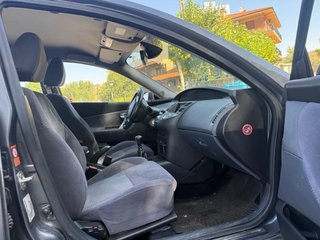 Nissan Primera 2005
