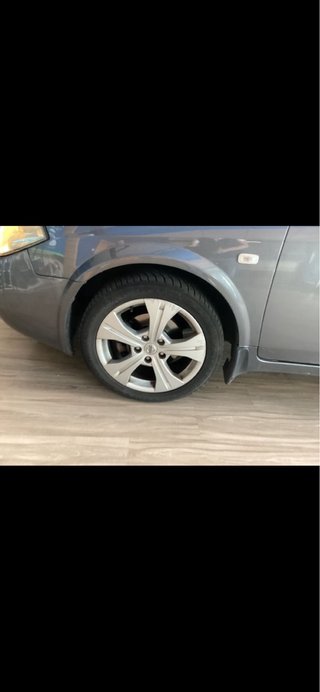 Nissan Primera 2005