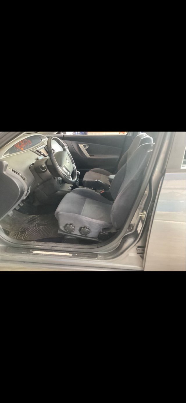 Nissan Primera 2005