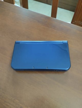 Nintendo 3DS XL Azul + 5 juegos + Accesorios