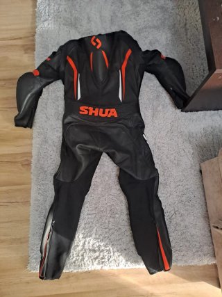 Mono de moto SHUA negro y rojo-52