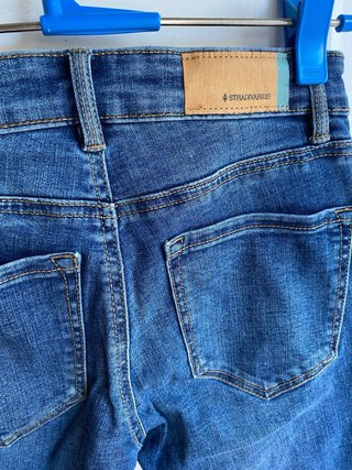 Vaqueros pitillo Stradivarius talla 34