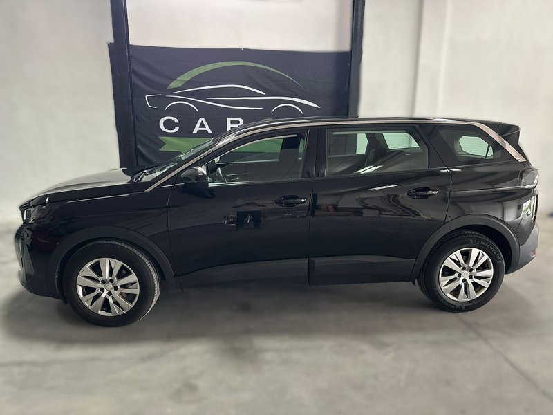 Peugeot 5008 2021, foto 2
