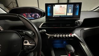 Peugeot 5008 2021