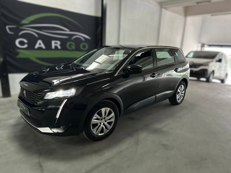 Peugeot 5008 2021, foto 4