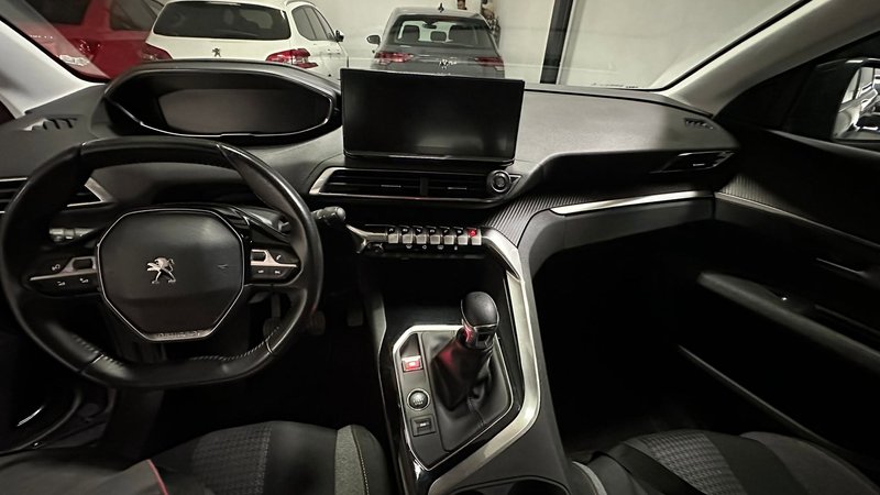 Peugeot 5008 2021, foto 9