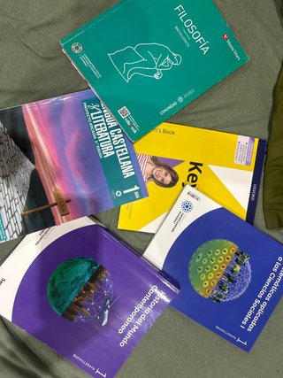 Libros 1 bachillerato como nuevos