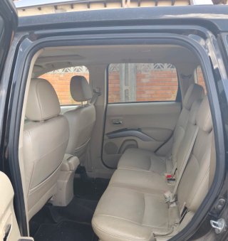 Mitsubishi Outlander 7 plazas