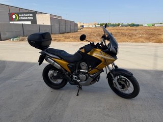 Honda Transalp 700