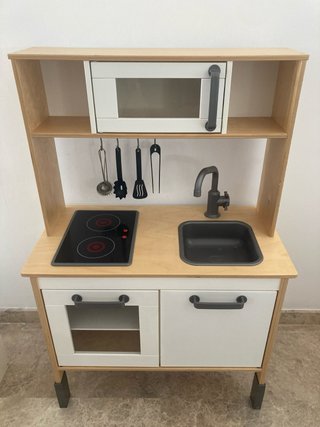 Cocinita IKEA de madera