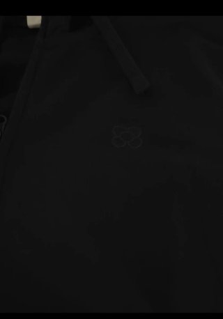 Sudadera con capucha negra