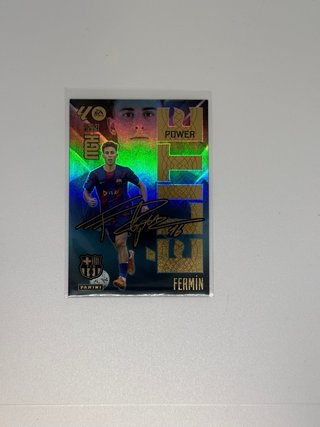 LOTE 9 ÉLITE POWER MEGACRACKS 2026/27 PANINI