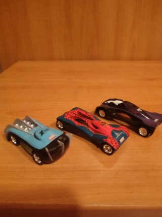 3 Marvel majorette Spiderman, Venom, X-Men