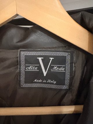Chaqueta de cuero sintético V marrón