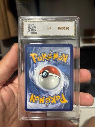 Carta Pokémon Victini GEM MINT 9.5