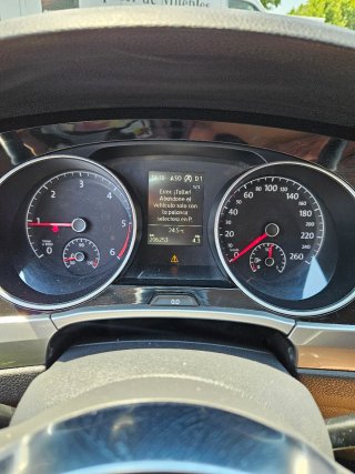 Volkswagen Touran Sport
