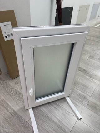 Ventana Abatible Bicolor Blanca
