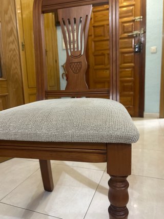 4 sillas de comedor madera y tela beige