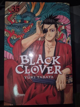 Lote de mangas de Black Clover