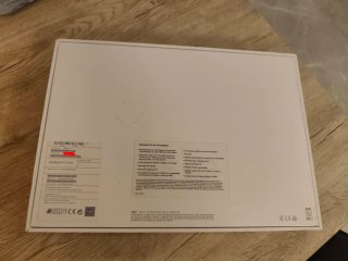Apple MacBook Air 13-inch (Model A1932).