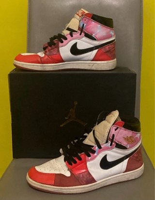 Air Jordan 1 Spider-Verse Rosso Bianco