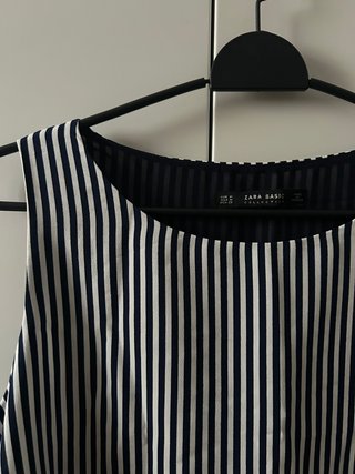 Camiseta Zara rayas con encaje