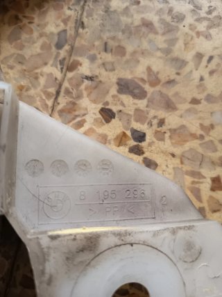 Soportes Guías Parachoques BMW E46