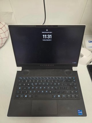 Portátil Alienware x14