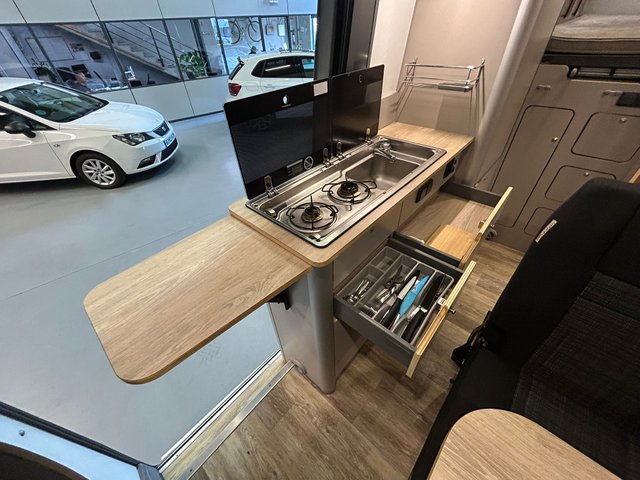 Mercedes-Benz Sprinter 2017 Camper