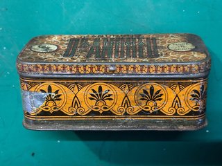 Caja Antigua Asma Dr. Andreu
