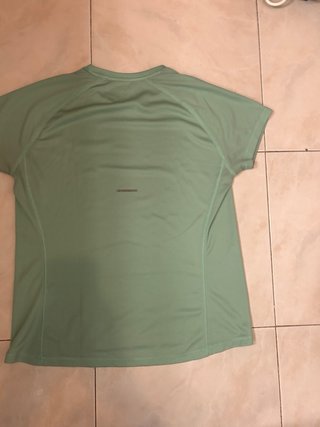 Camiseta Asics verde