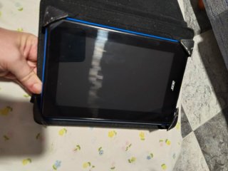 Tablet Acer 7 Negra y Azul