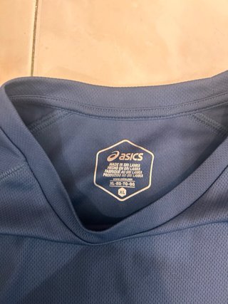 Camiseta deportiva Asics azul