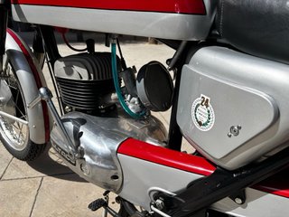 Bultaco Metralla 62 Roja y Plata