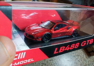 CM MODEL 1:64 Ferrari LB488 GTB Rojo
