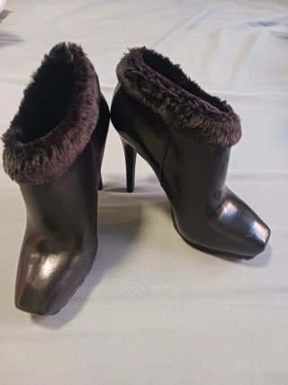 Botines Guess Negros