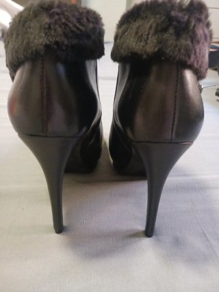 Botines Guess Negros