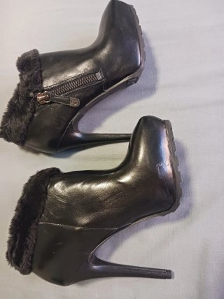 Botines Guess Negros