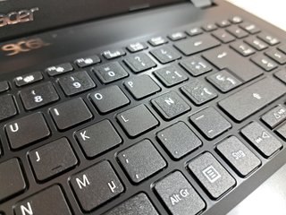 Portátil ACER Aspire 3 R7 3700U 16GB 256SSD RX V10