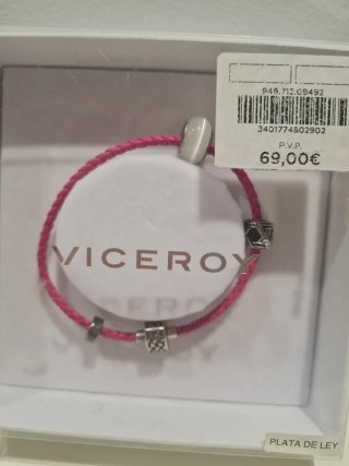 Pulsera mujer con abalorios