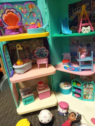 Casa de Muñecas Gabby's Dollhouse Completa