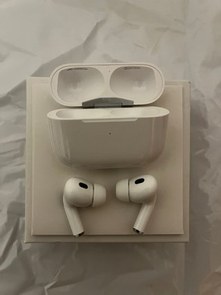 Auriculares AirPods Pro 2