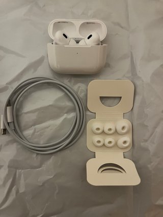 Auriculares AirPods Pro 2